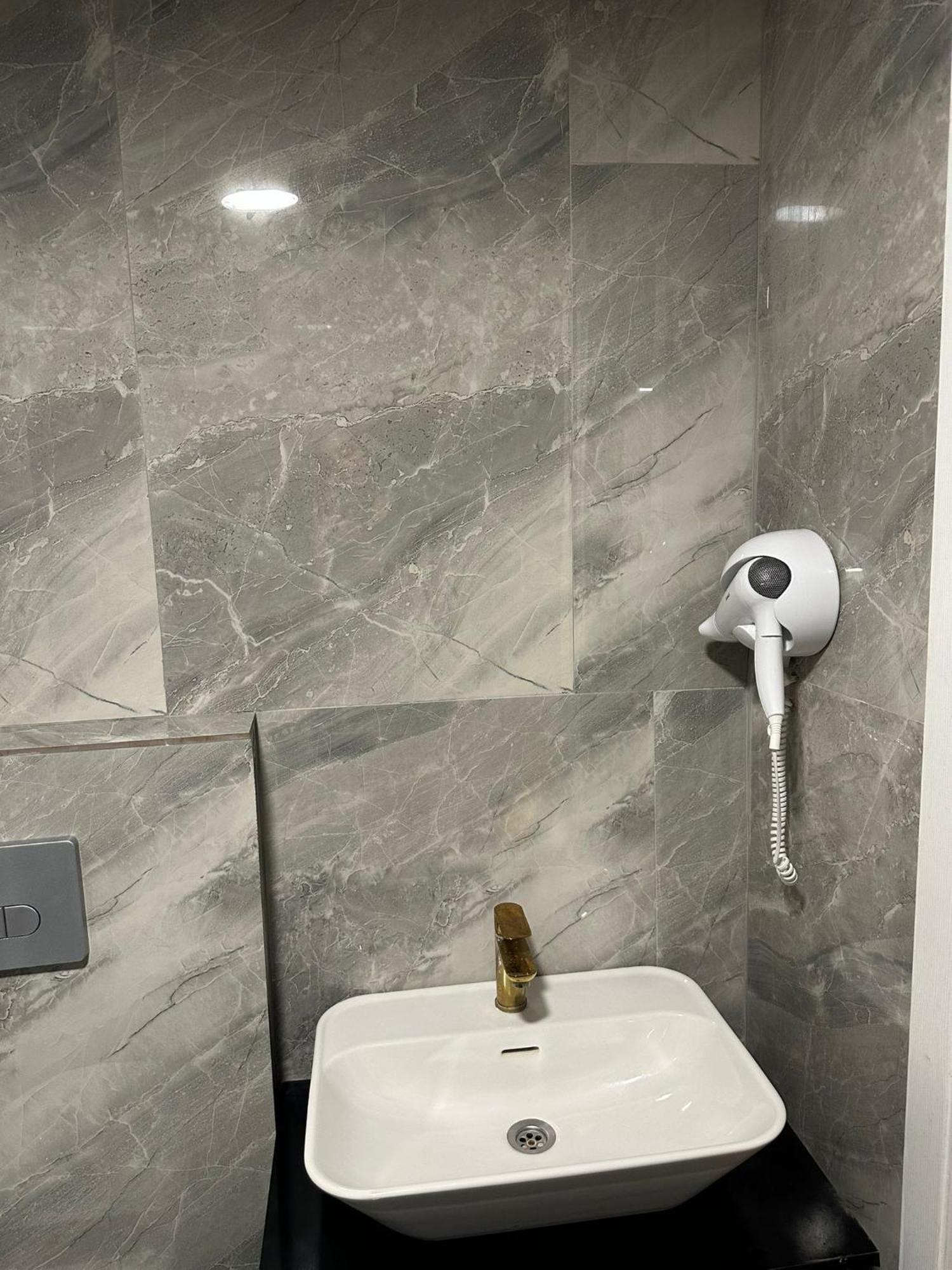Vip Otel Istanboel Buitenkant foto